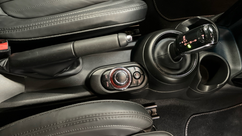 MINI Hatchback 1.5 Cooper Exclusive 5dr Auto Petrol Hatchback